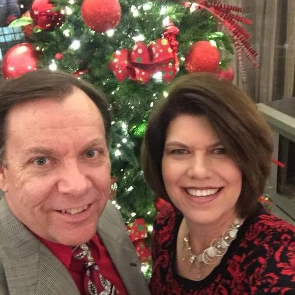 Meet your Posher, Lisa - Picture 1 of 1